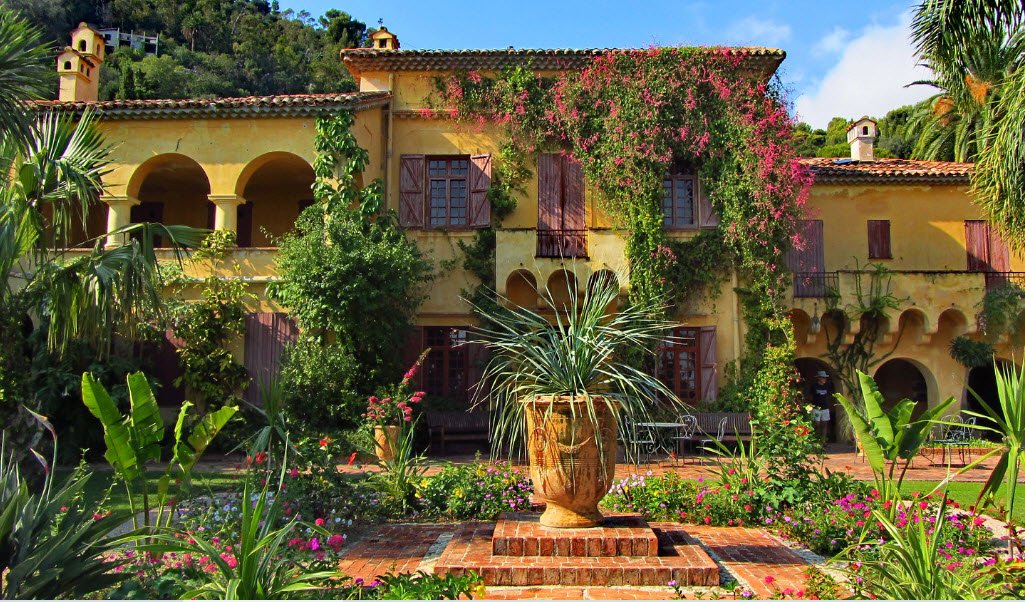 Jardin botanique Val Rahmeh-Menton, Menton, France, France